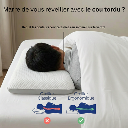 Homme dormant sur le ventre avec l'oreiller ergonomique plat Nerua pour réduire les douleurs cervicales liées au sommeil sur le ventre.