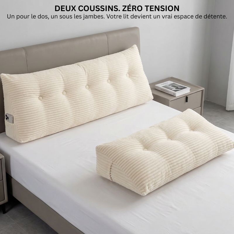 Deux coussins tête de lit utilisés ensemble — un pour le dos, un sous les jambes
